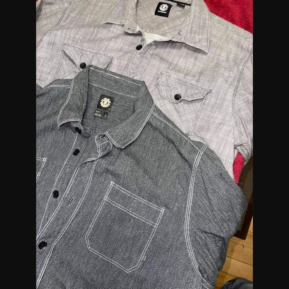 2 Men’s Element Long sleeve button down shirts. Pre-owned, mint condition